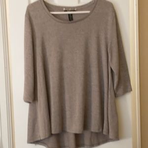 3/4 sleeve dress top